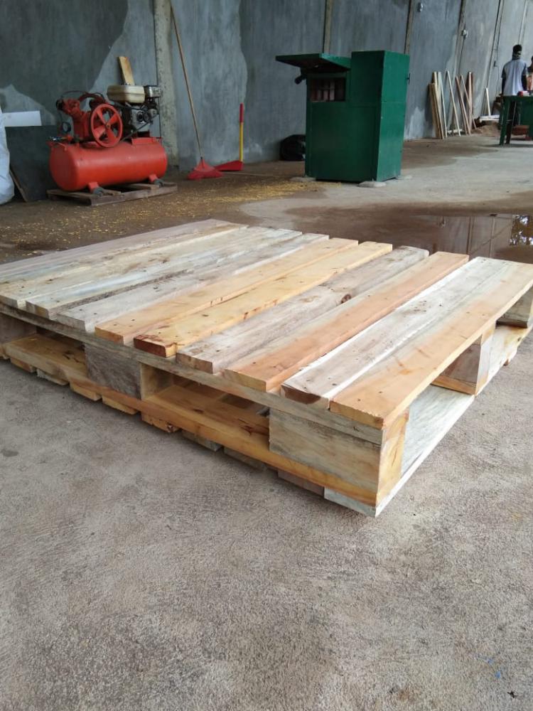 Pembuatan Palet Kayu